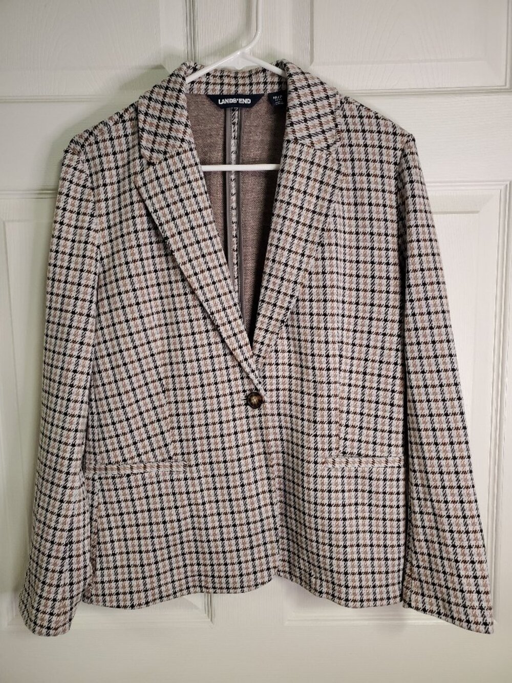 Lands End Blazer Jacket Women M Petite Houndstooth Black Tan Gray Button Closur